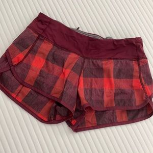 RARE PRINT! Lululemon Run Speed Shorts Checkered Size 4